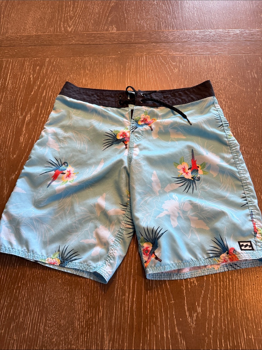 Billabong Swim Trunks boys youth floral parrot swim trunks size 27 large